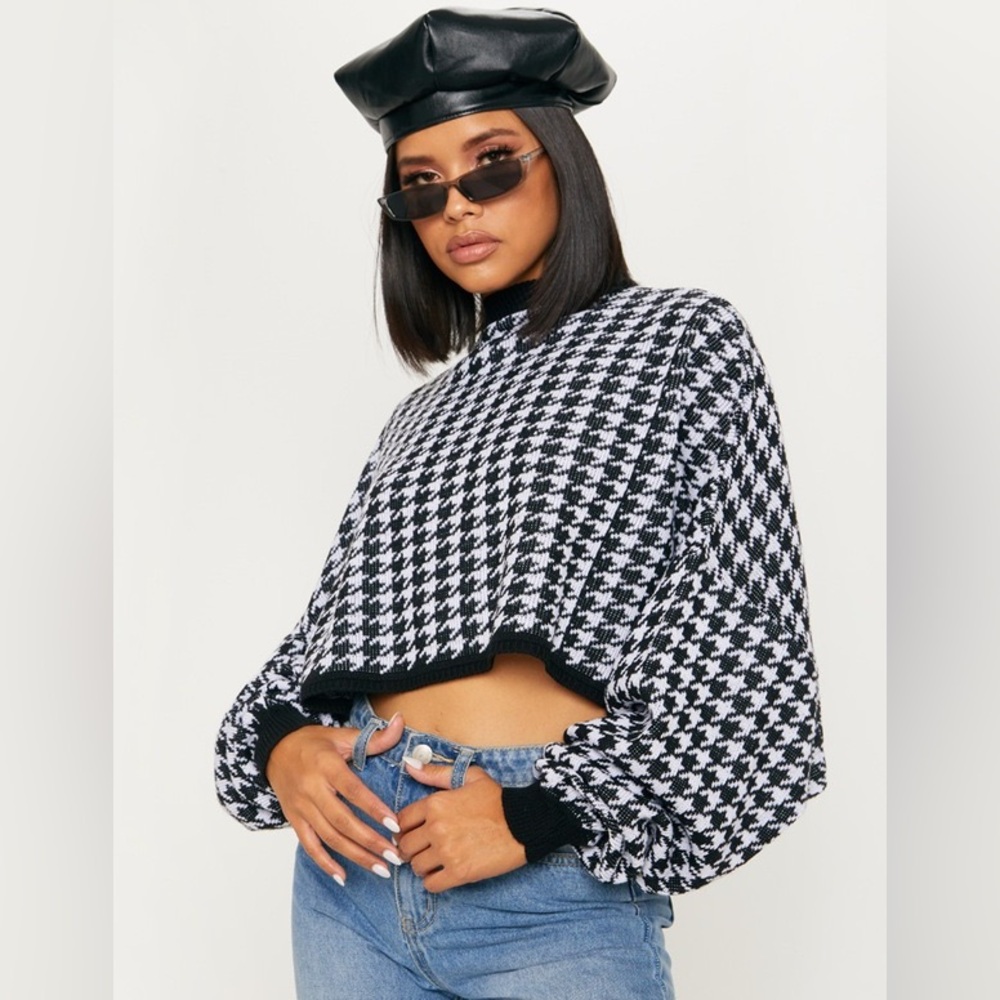 PrettyLittleThing Monochrome Houndstooth Knit Sweater Sz M/L Oversized Cropped